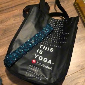 Lululemon headband w/ bag